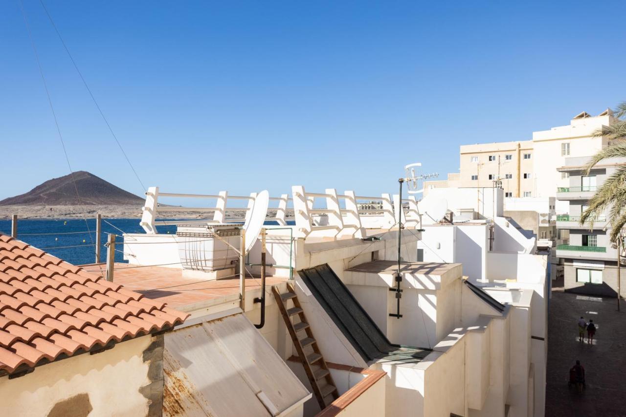 Home2Book Beachfront El Medano Exterior foto