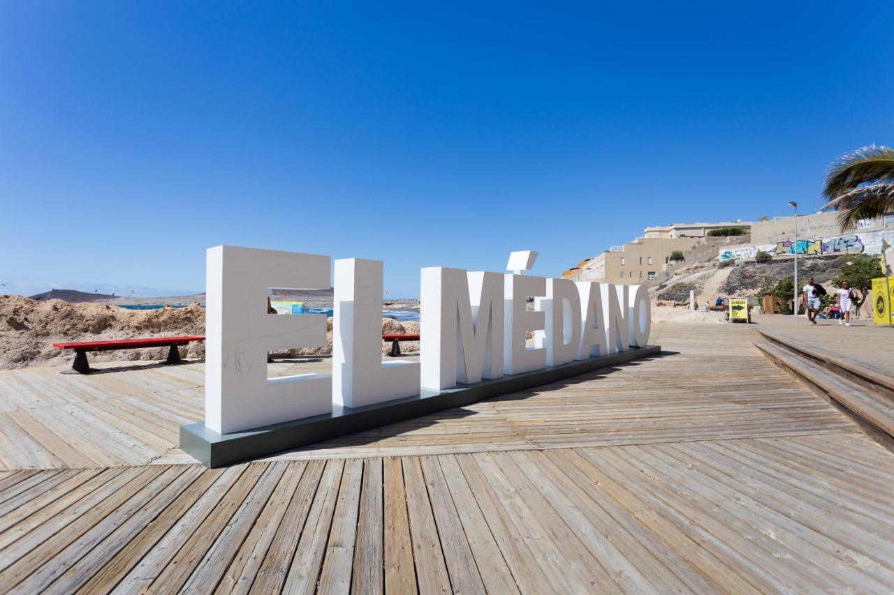 Home2Book Beachfront El Medano Exterior foto