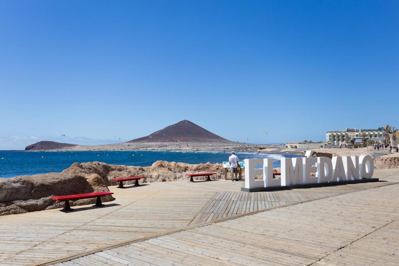 Home2Book Beachfront El Medano Exterior foto
